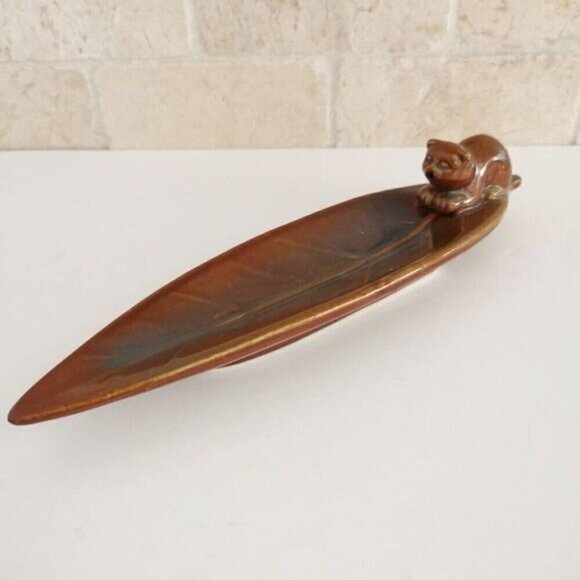Cat Incense Holder Stick Burner Leaf Brown Ceramic Animal Figure - Picture 3 of 9